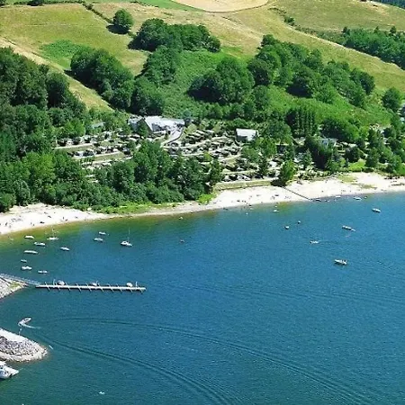 Zecamping 4 Etoiles Chiens Acceptes Tennis Piscine Chauffee Lyxtält