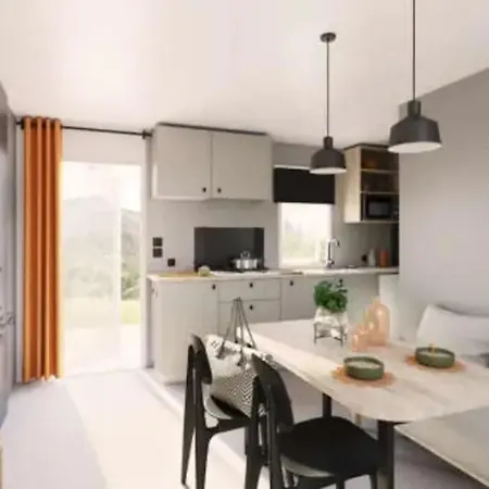 Zecamping 4 Etoiles Chiens Acceptes Tennis Piscine Chauffee 4*