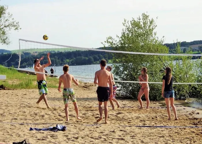 Zecamping 4 Etoiles Chiens Acceptes Tennis Piscine Chauffee خيمة فخمة Salles-Curan