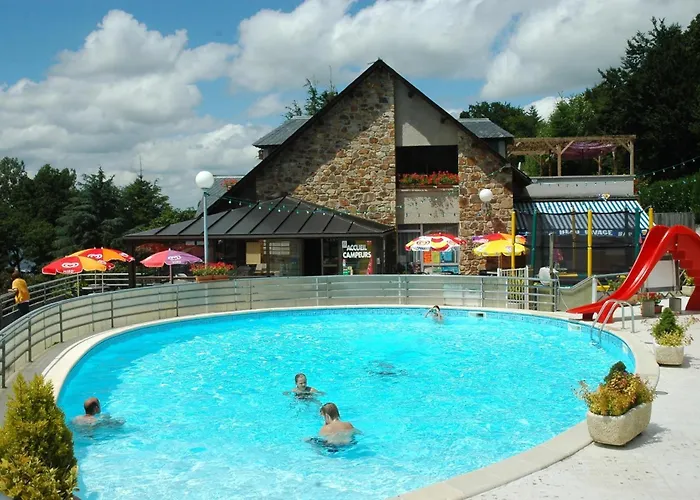 خيمة فخمة Zecamping 4 Etoiles Chiens Acceptes Tennis Piscine Chauffee Salles-Curan