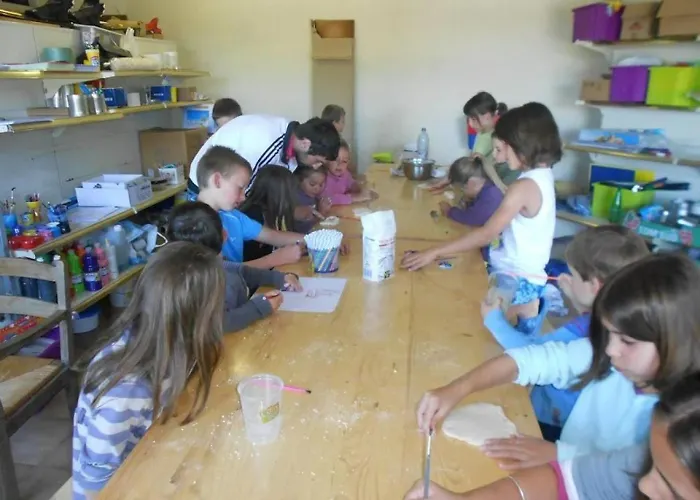 Zecamping 4 Etoiles Chiens Acceptes Tennis Piscine Chauffee 4*