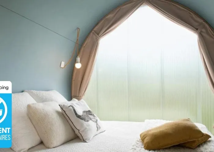 Zecamping 4 Etoiles Chiens Acceptes Tennis Piscine Chauffee خيمة فخمة 4*