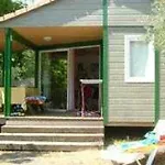 Zecamping 4 Etoiles Chiens Acceptes Tennis Piscine Chauffee