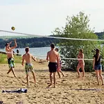 Zecamping 4 Etoiles Chiens Acceptes Tennis Piscine Chauffee ラグジュアリーテント Salles-Curan