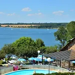 Zecamping 4 Etoiles Chiens Acceptes Tennis Piscine Chauffee ラグジュアリーテント Salles-Curan