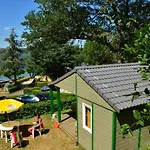 Zecamping 4 Etoiles Chiens Acceptes Tennis Piscine Chauffee 4*