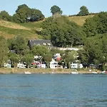 ラグジュアリーテント Zecamping 4 Etoiles Chiens Acceptes Tennis Piscine Chauffee