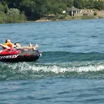 Zecamping 4 Etoiles Chiens Acceptes Tennis Piscine Chauffee 4*