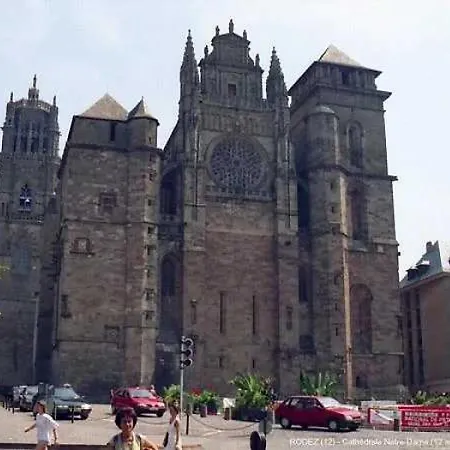 4 Etoiles - Piscine - Ccahice *