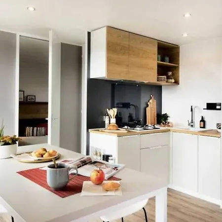 캠프장 4 Etoiles - Piscine - Ccahice