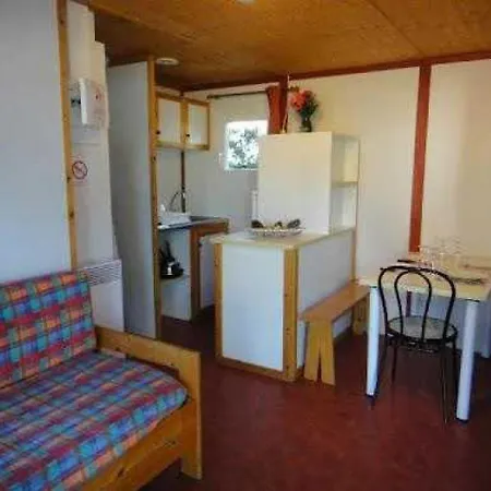 캠프장 4 Etoiles - Piscine - Ccahice *