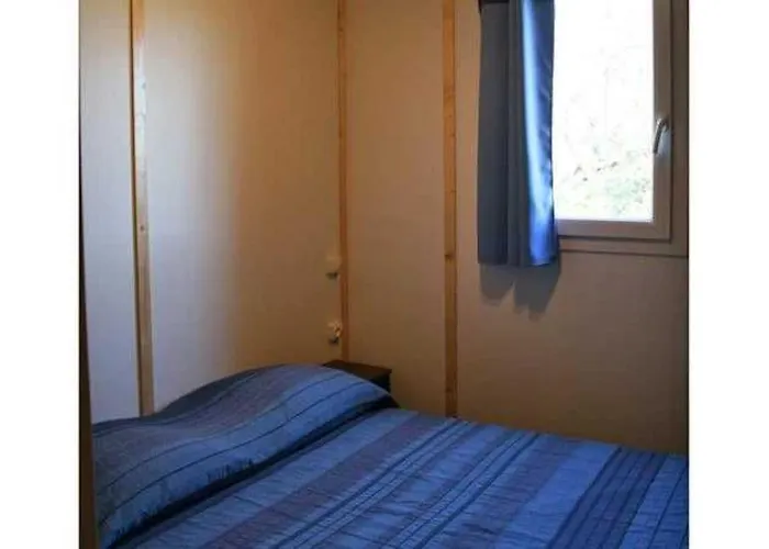 Luxury tent Zecamping 4 Etoiles Chiens Acceptes Tennis Piscine Chauffee 4*