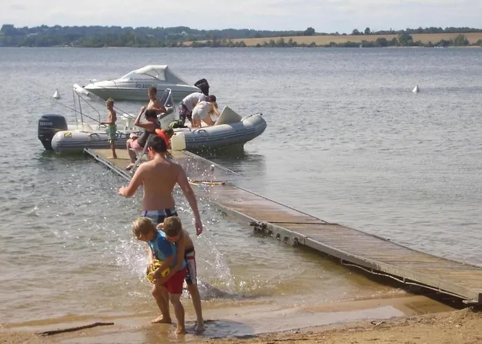 Zecamping 4 Etoiles Chiens Acceptes Tennis Piscine Chauffee Luxury tent 4*